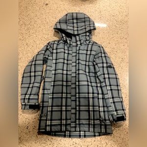 Youth 686 snowboarding coat size medium